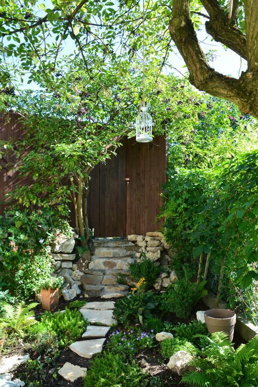 Вилла Lesna 6 - House With A Garden Bolechowice Экстерьер фото